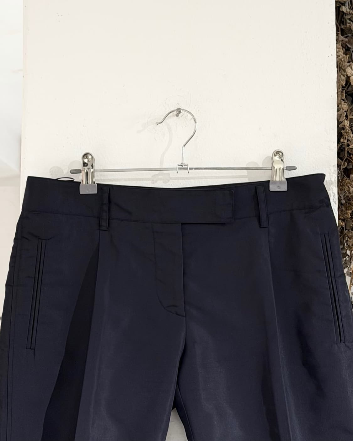 프라다 블랙 핀턱 슬랙스 숏팬츠 상품이미지2