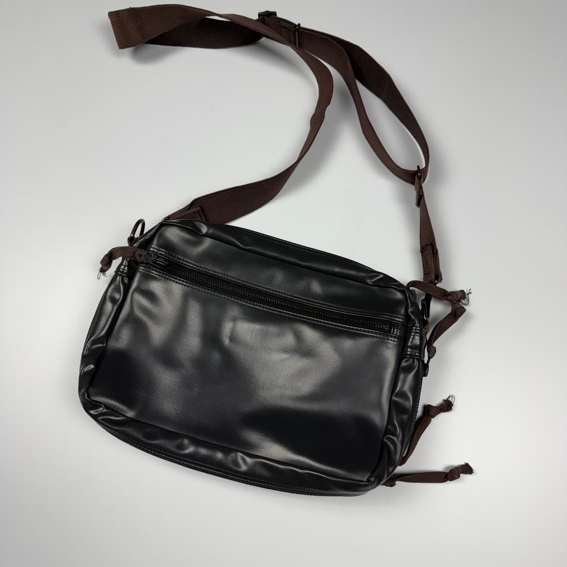 요시다포터 러기지라벨 라이너 숄더백 블랙 상품이미지3