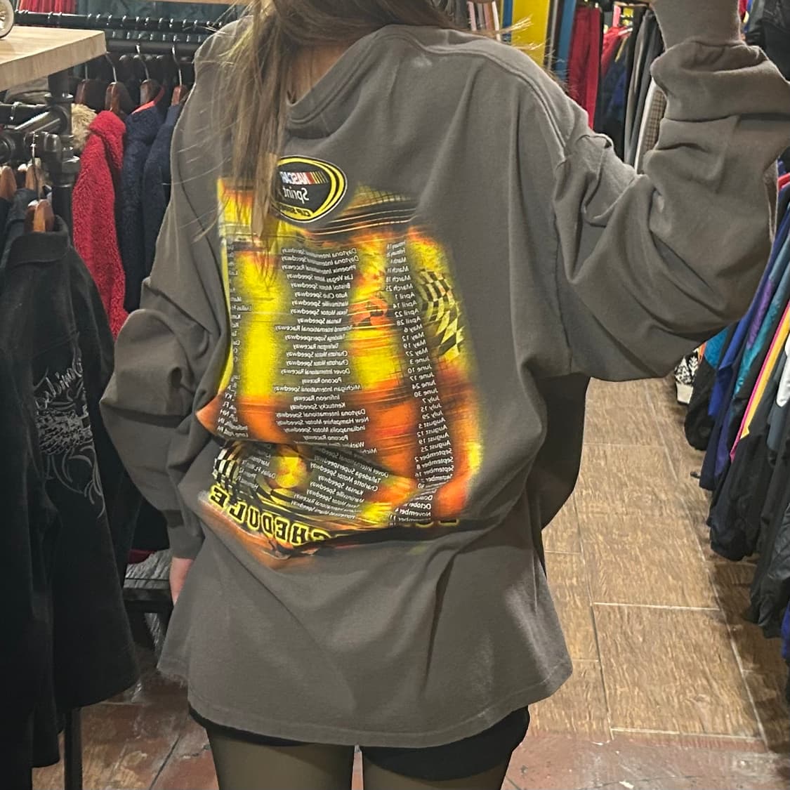 [HI] 나스카 레이싱 그래픽 롱슬리브 그레이 상품이미지4