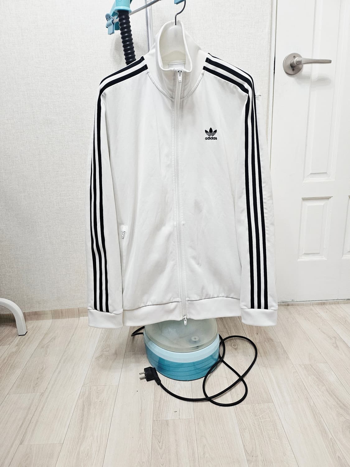 (105)XL☆우주매물☆ 아디다스 베켄바우어 2중지퍼 [흰검] 트랙탑져지 상품이미지1