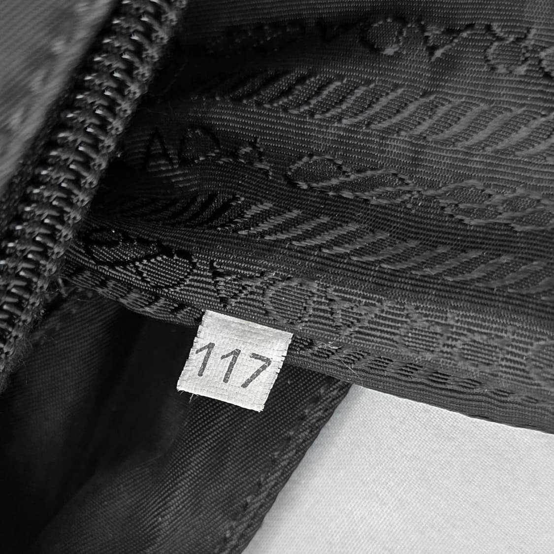 [정품 PRADA] 프라다 두줄 나일론 토트백 스몰 상품이미지7