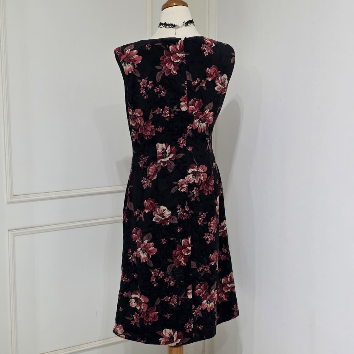 일본빈티지)블랙모리걸 고딕로리타 로즈플라워 벨벳 로맨틱 레이스민소매원피스 상품이미지2