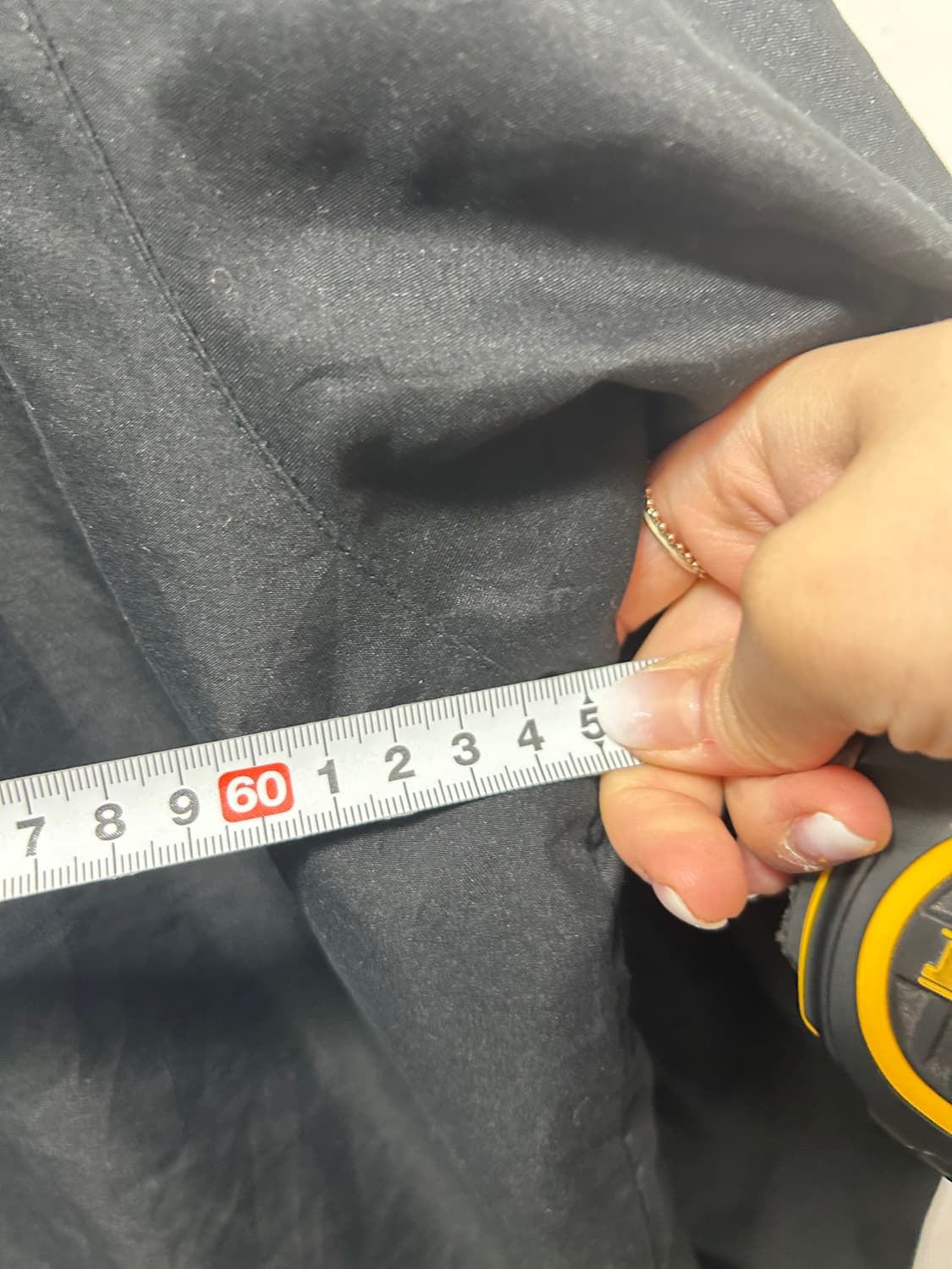 나이키 남성 블랙 바람막이 점퍼 110사이즈  상품이미지4