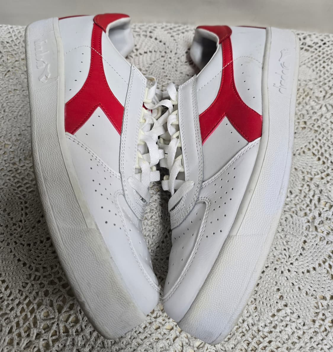 디아도라 앨리트 흰/빨강 스니커즈 260 상품이미지3