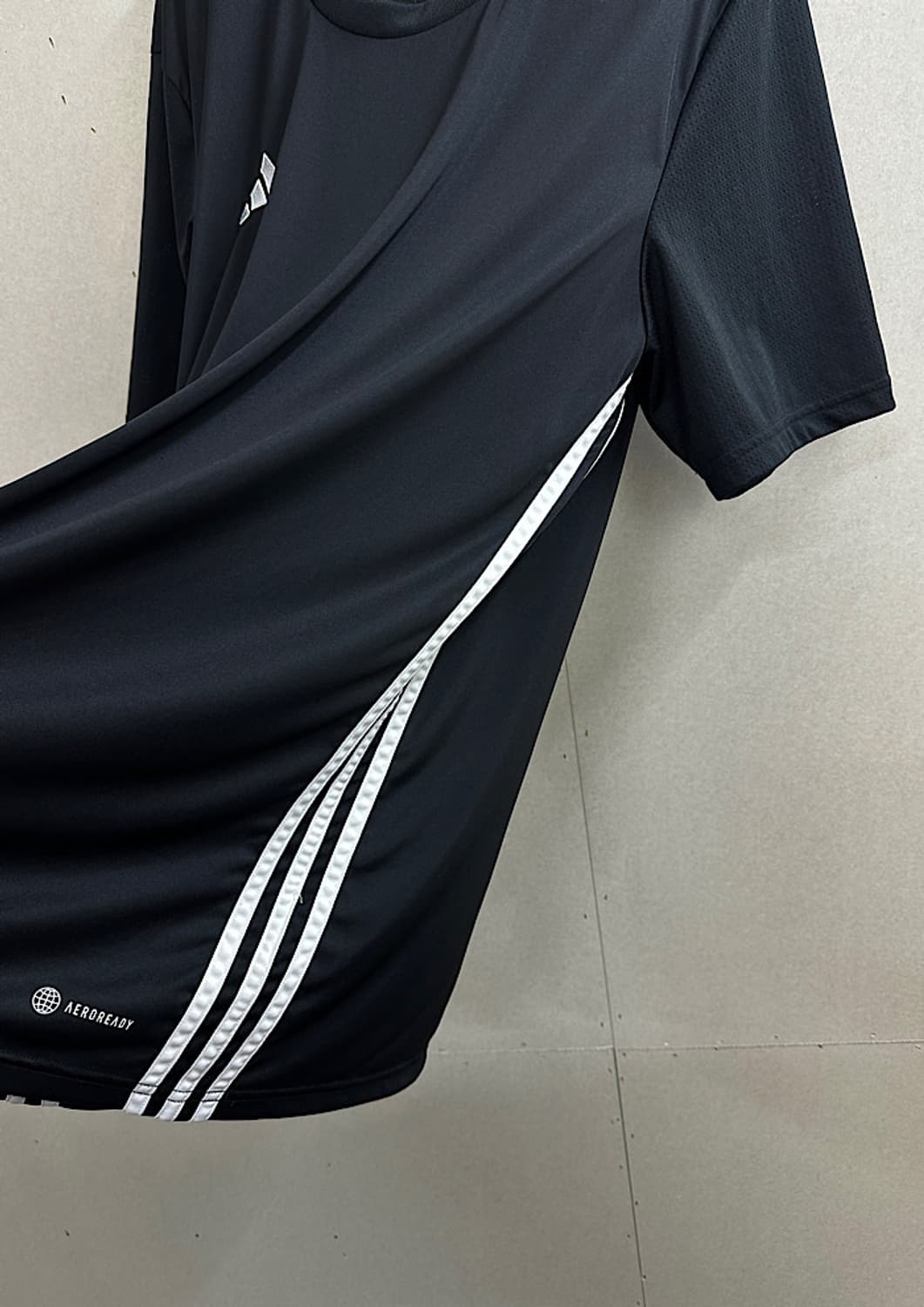 아디다스 반팔 XXXL 상품이미지3