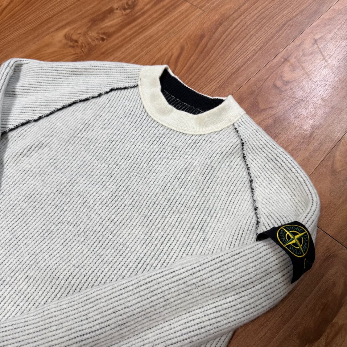 [XL] 스톤아일랜드 리버시블 한정판 니트 상품이미지5