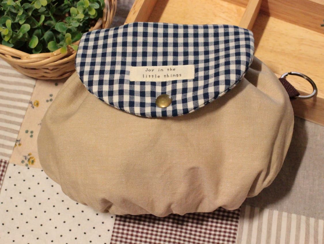 핸드메이드 네이비체크 밴딩 파우치 상품이미지2