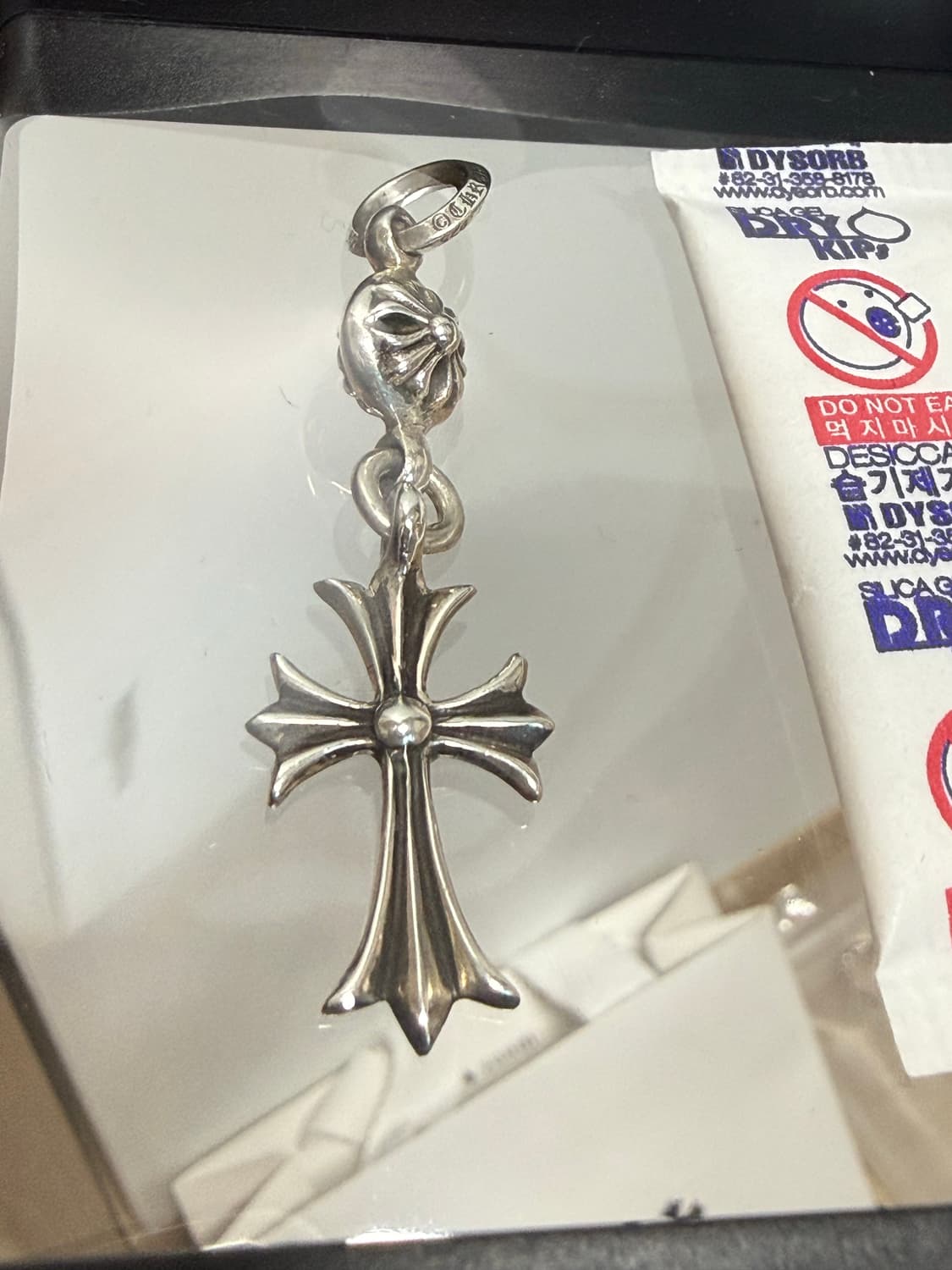 크롬하츠 원볼 타이니 크로스 상품이미지4