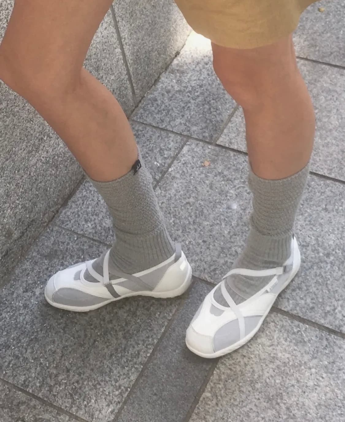 오찌 otz 로마리 밴딩 스니커즈 화이트 220 상품이미지3