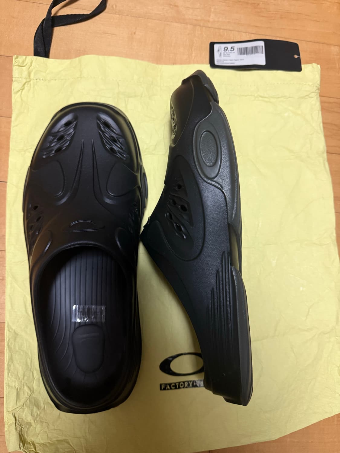 오클리 팩토리 팀 파구로 슬라이드 블랙 9.5 상품이미지3