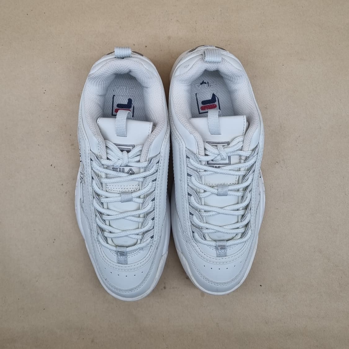 휠라 디스럽터2 운동화255 상품이미지2