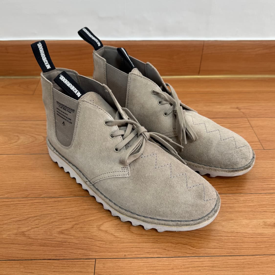 네이버후드 클락스 데저트 부츠 275 상품이미지3