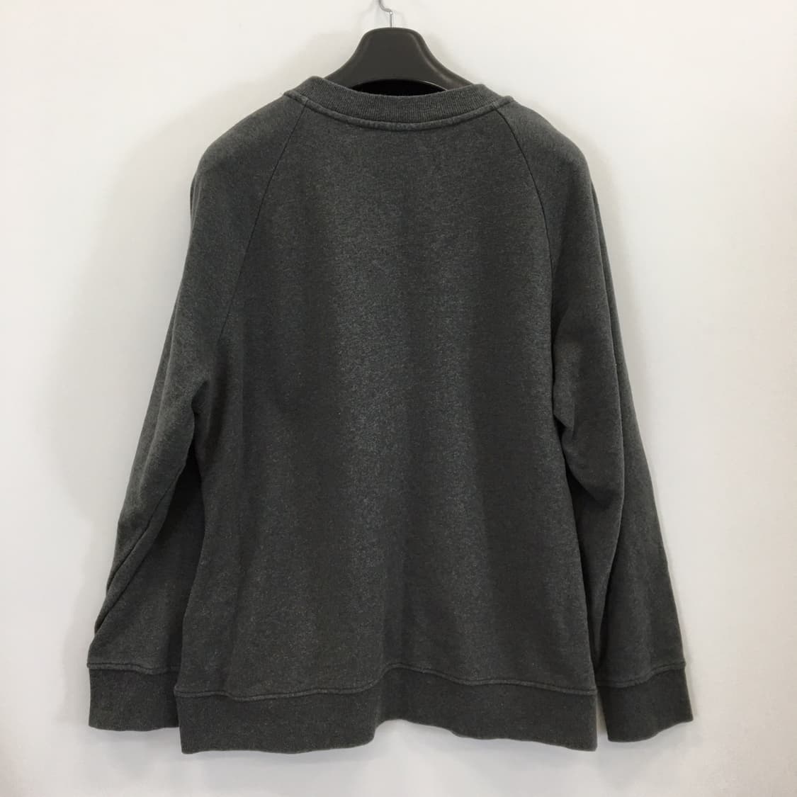 럭키슈에뜨 패치로고 오버 스웻셔츠 L  상품이미지4