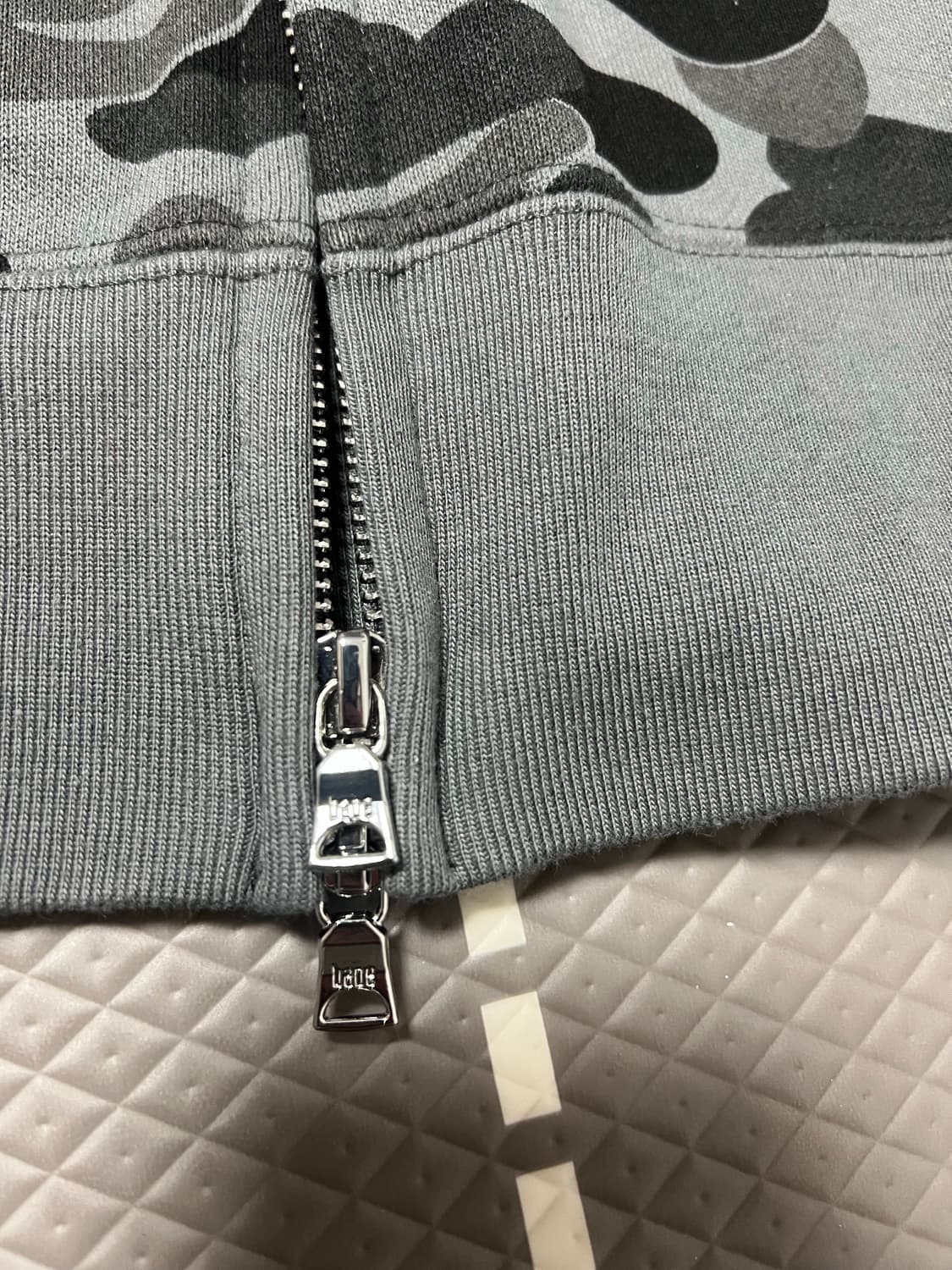 베이프 그레이 후드집업 / L 상품이미지6