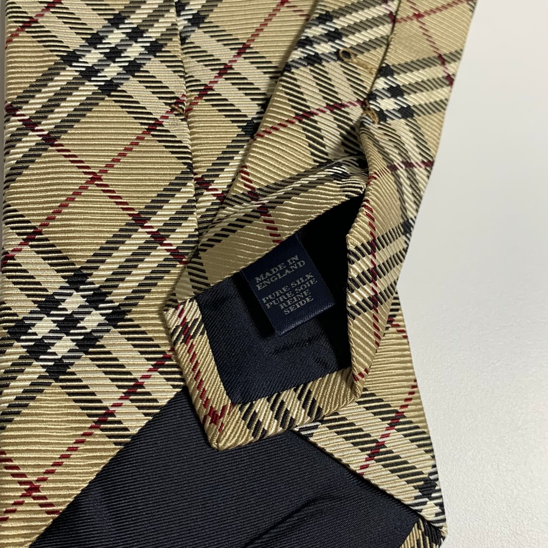 버버리(BURBERRY) 노바체크넥타이 명품 A+등급 신형라벨 상품이미지6