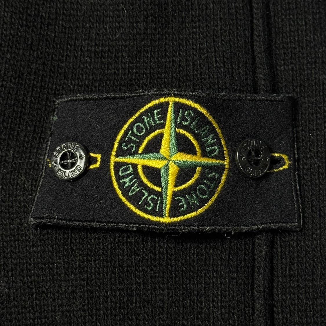 (M) 스톤 아일랜드 와펜 울 니트 블랙 상품이미지2