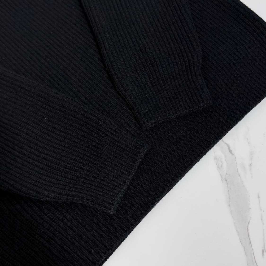 셀린느 리브드 울 니트 상품이미지3