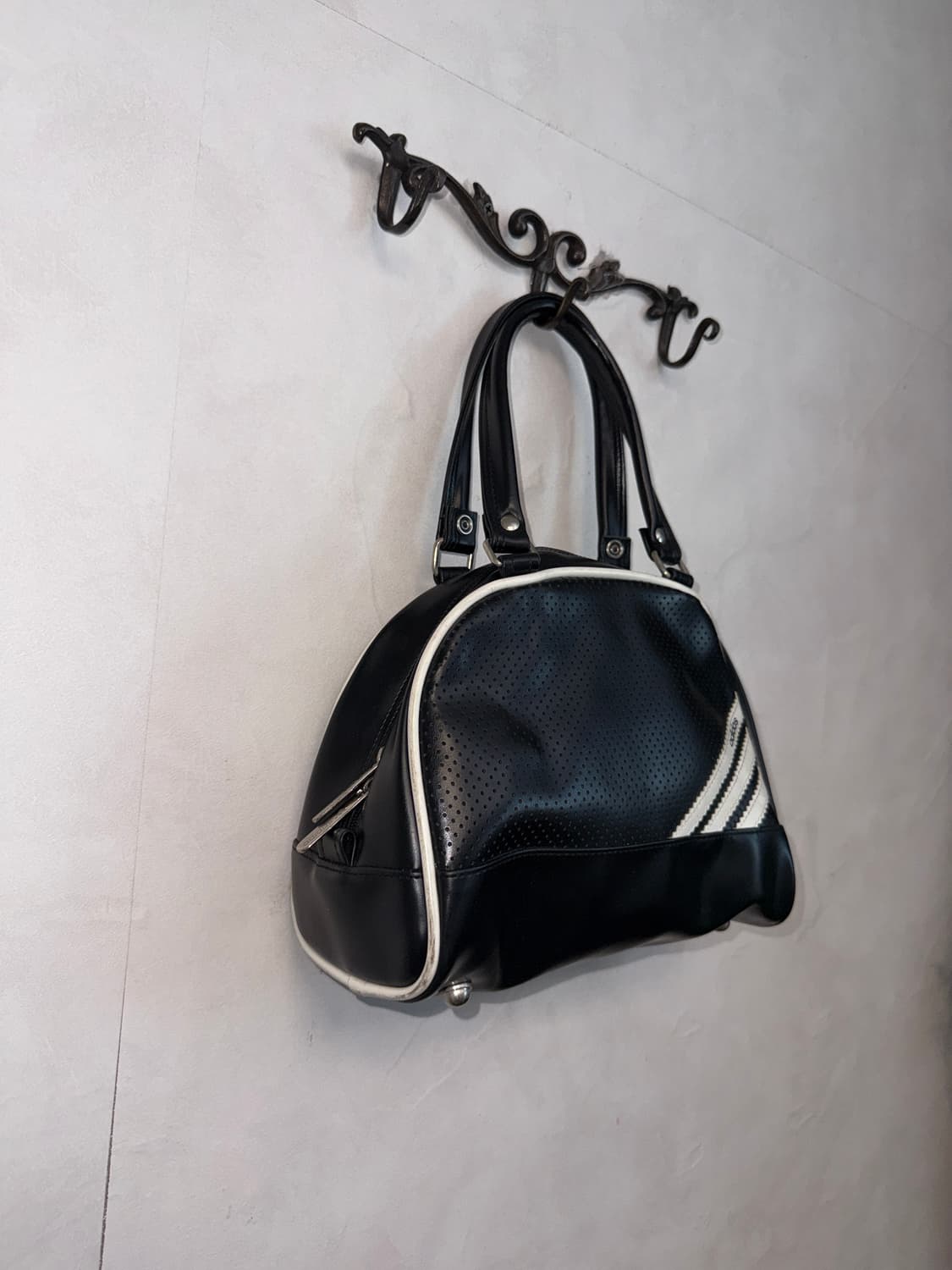 Adidas black leather mini bowling bag 상품이미지3
