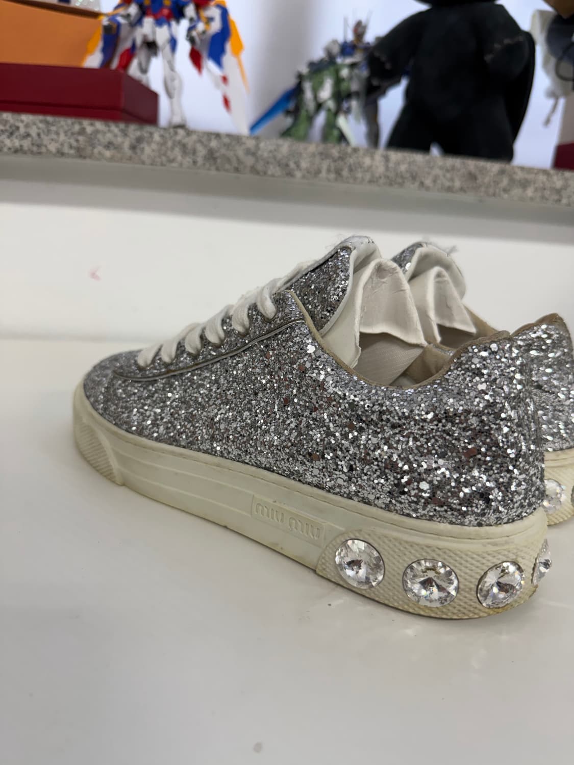 정품) 미우미우 실버 글리터 스니커즈 37  상품이미지7