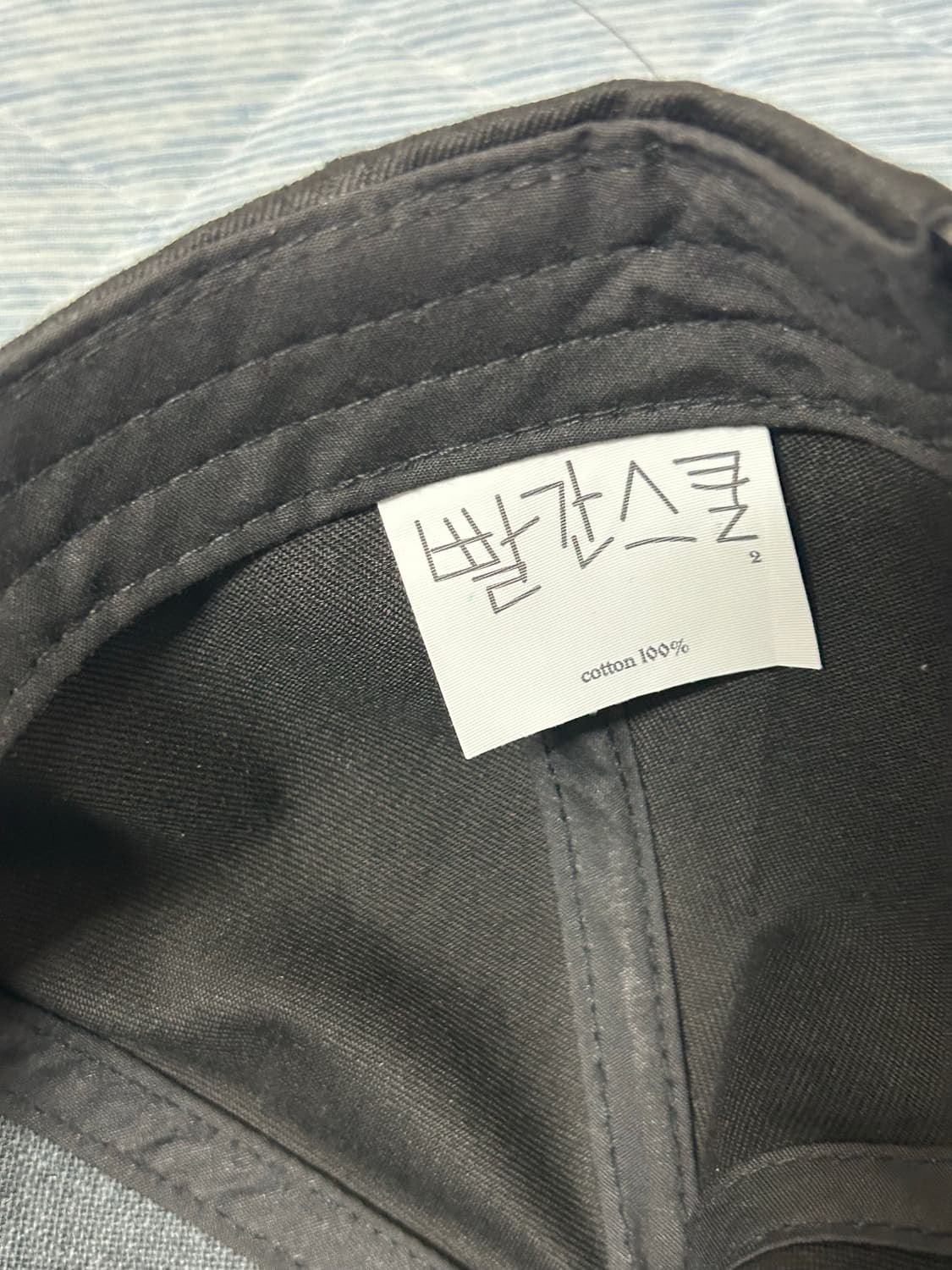 빨간줄 모자 사피엔스 캡 상품이미지2