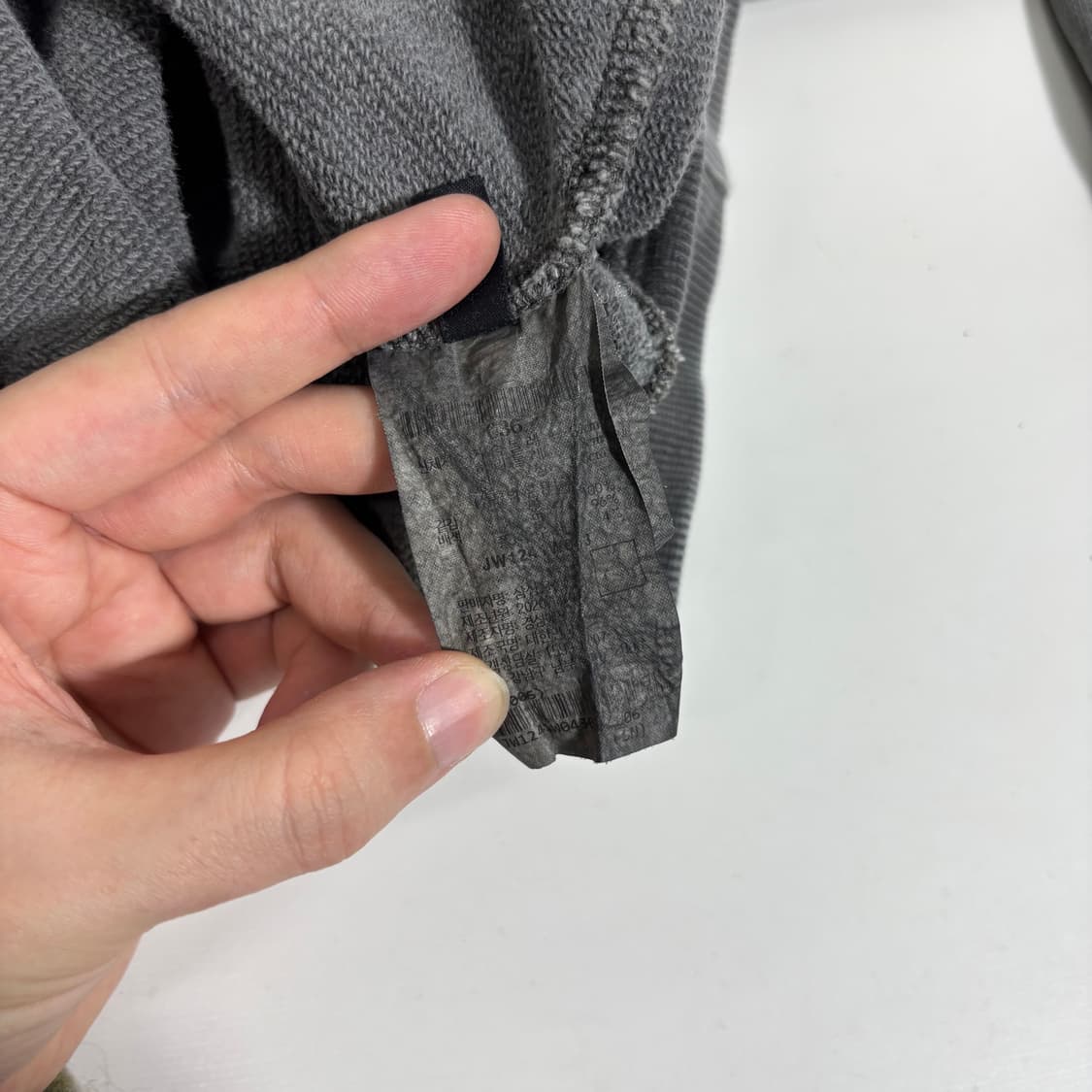 36 우먼FREE JUUNJ 준지 피그먼트 데미지 디스 크롭 오버핏 후드 상품이미지7