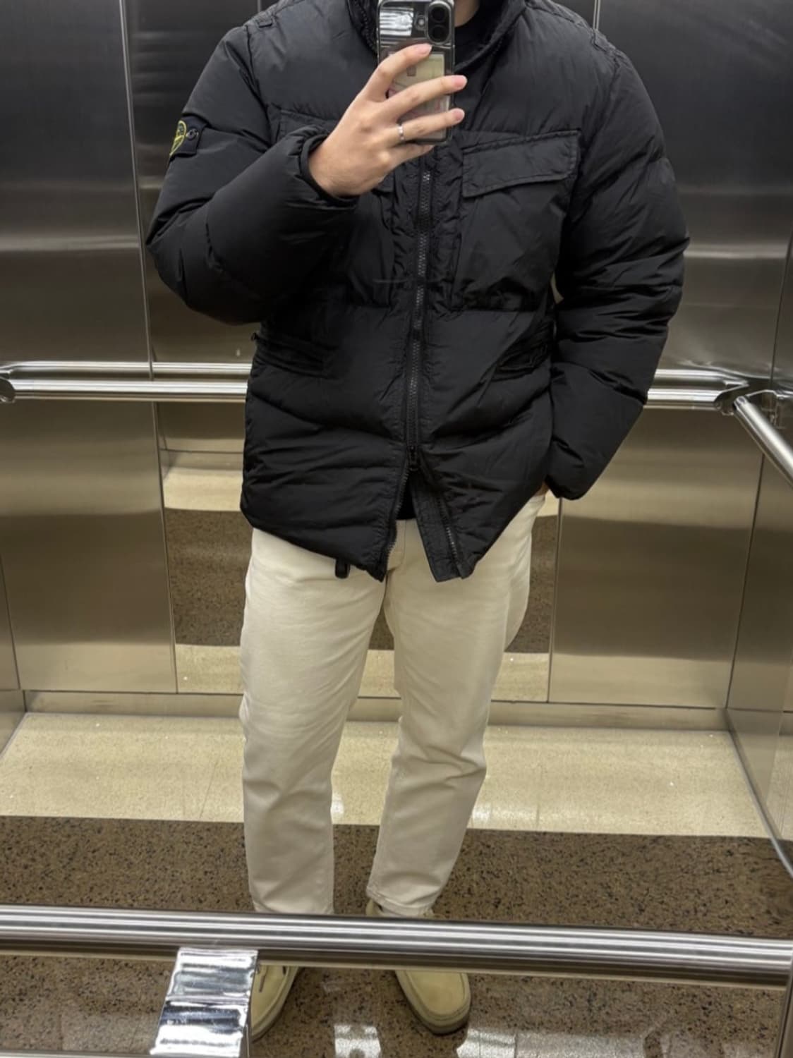 스톤아일랜드 크링클랩스 다운 자켓 블랙 상품이미지4