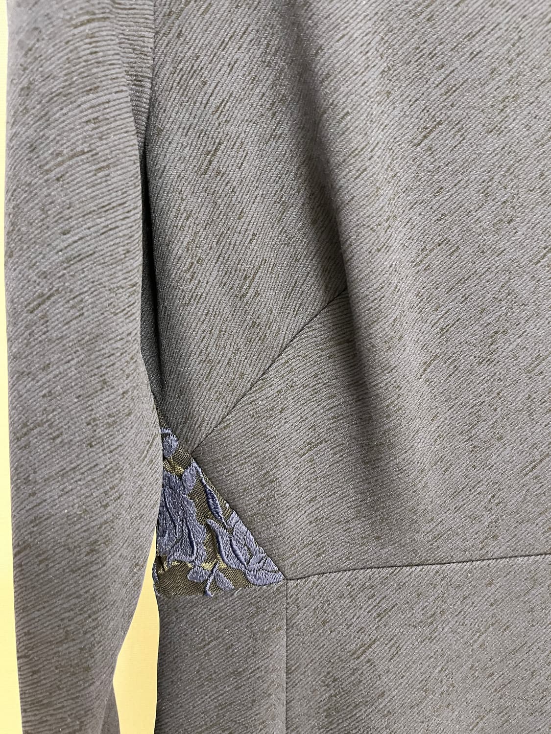 산드로 네이비색 장미 레이스 시스루 원피스 백오픈 연말 상품이미지6