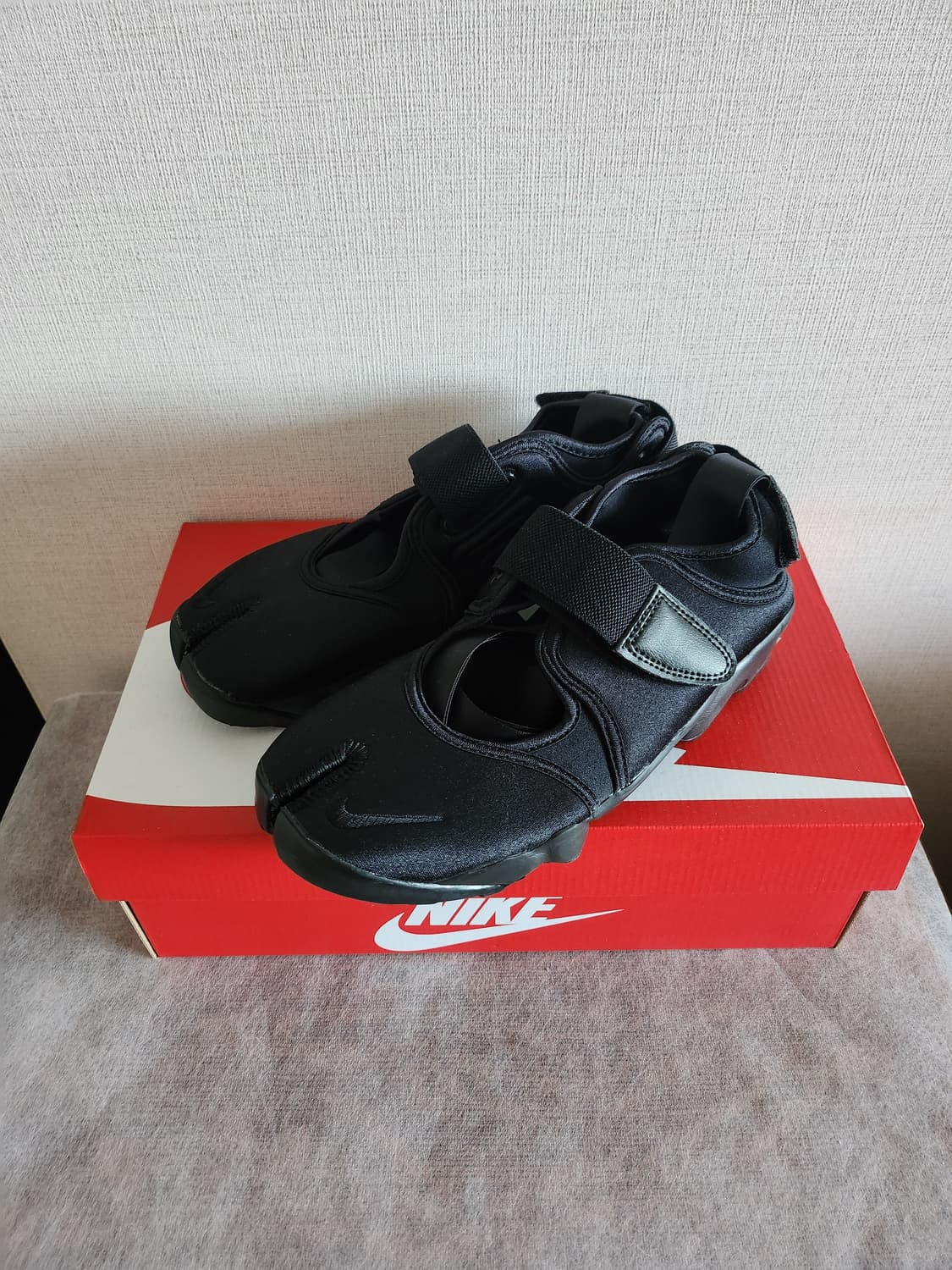 (240) 나이키 에어 리프트 블랙 /IH1990-010 상품이미지3