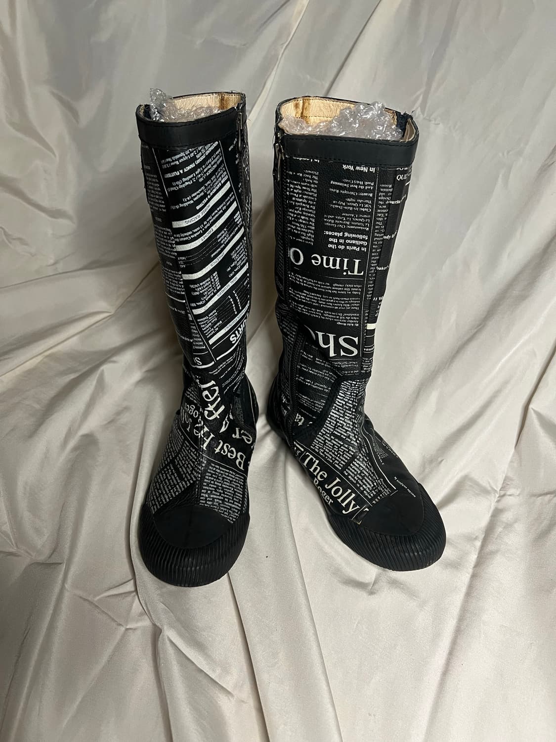 희귀** 00s JohnGalliano newspaper boots 상품이미지2