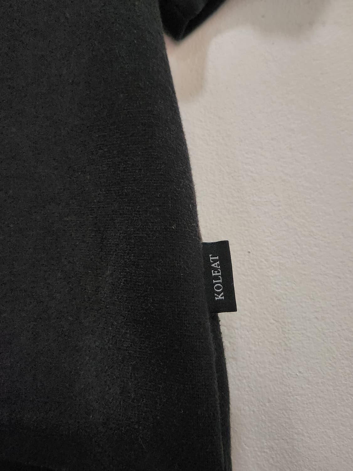 [F] 콜잇 KOLEAT  블랙 크롭 반팔 티셔츠 상품이미지3
