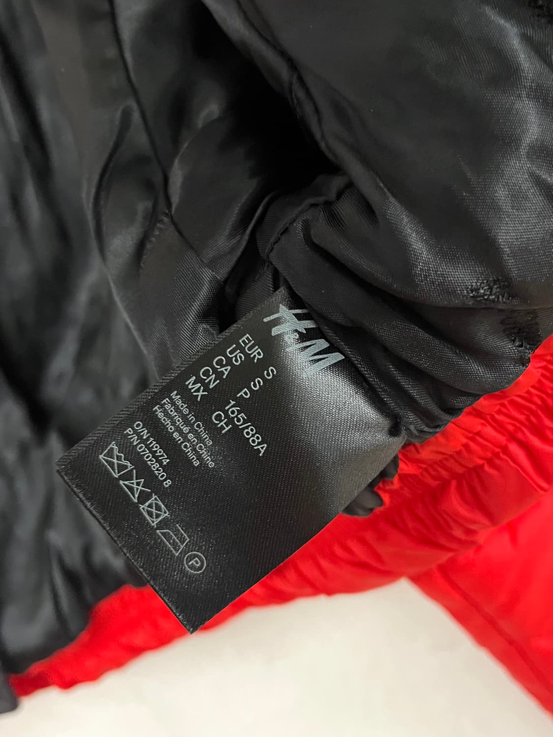 모스키노 H&M 크롭 푸퍼 패딩 상품이미지5