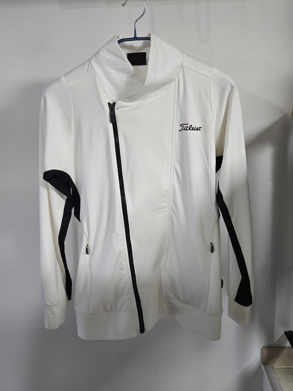 타이틀리스트(투어핏)집업 상품이미지1