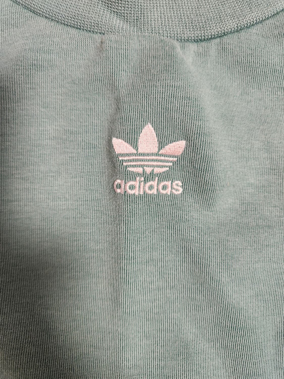 아디다스 맨투맨 crew sweater사이즈s

사용감 외에 오염하자없이 상품이미지4