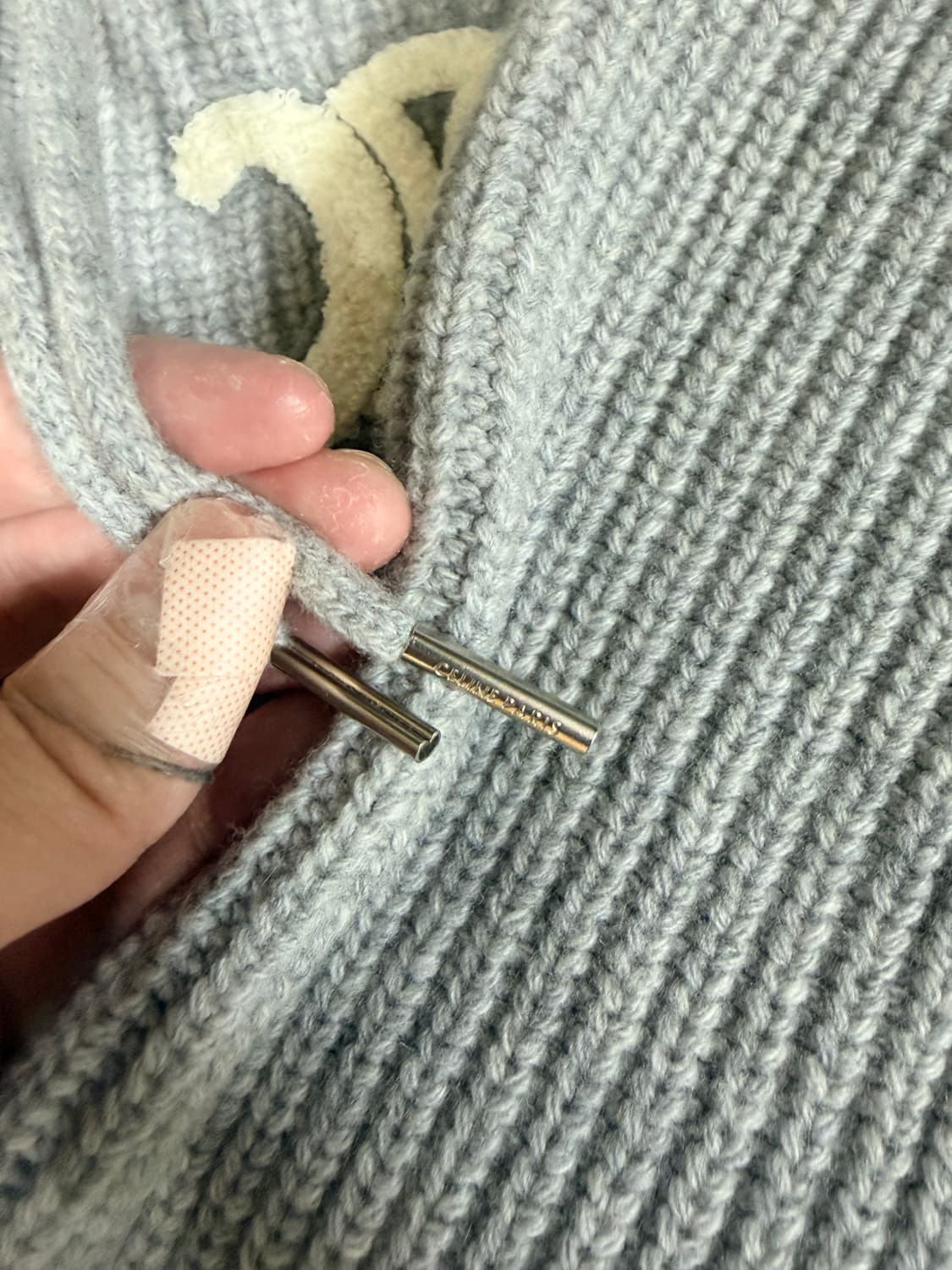 25fw 셀린느 니트 후드 사이즈s 상품이미지3