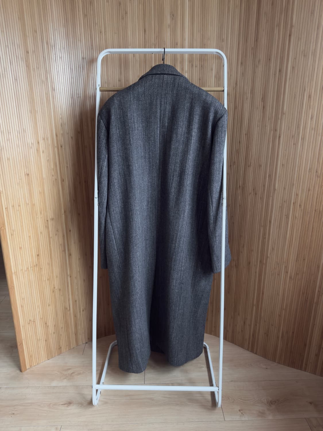 인사일런스 스페이스 다잉 코트 상품이미지3