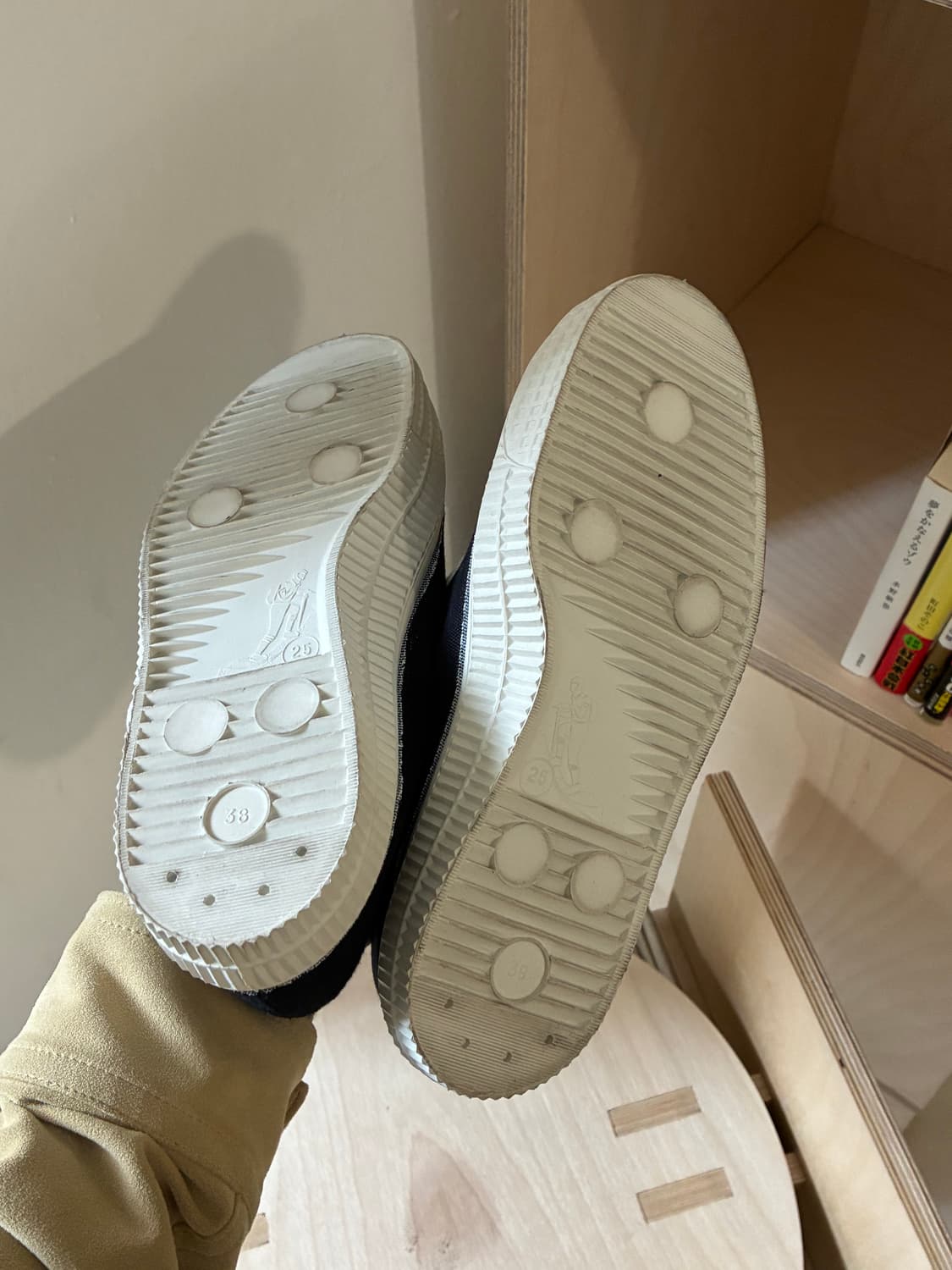 꼼데가르송 걸 X 노베스타 메리제인 스니커즈 상품이미지8