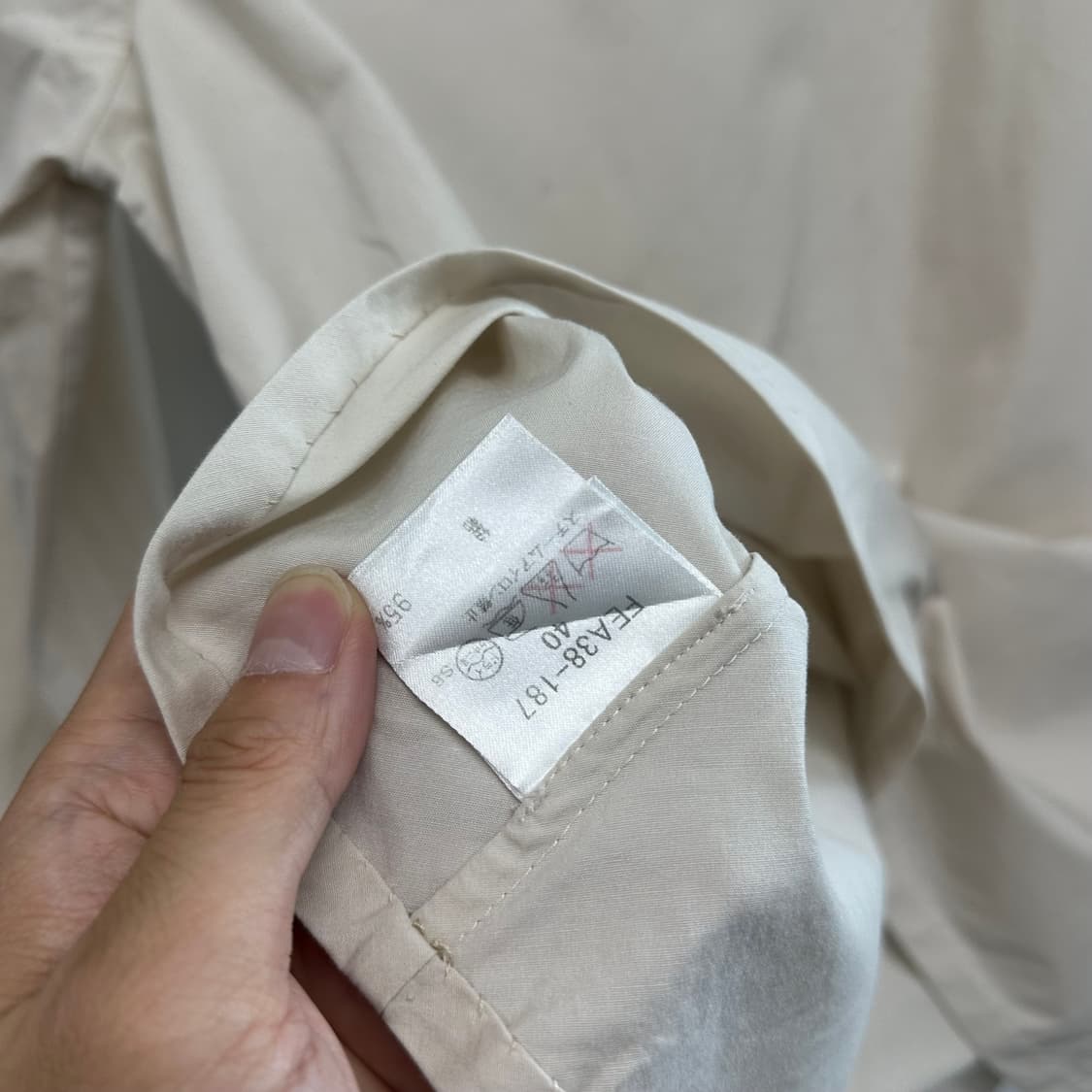 버버리 체크 디테일 셔츠 상품이미지10