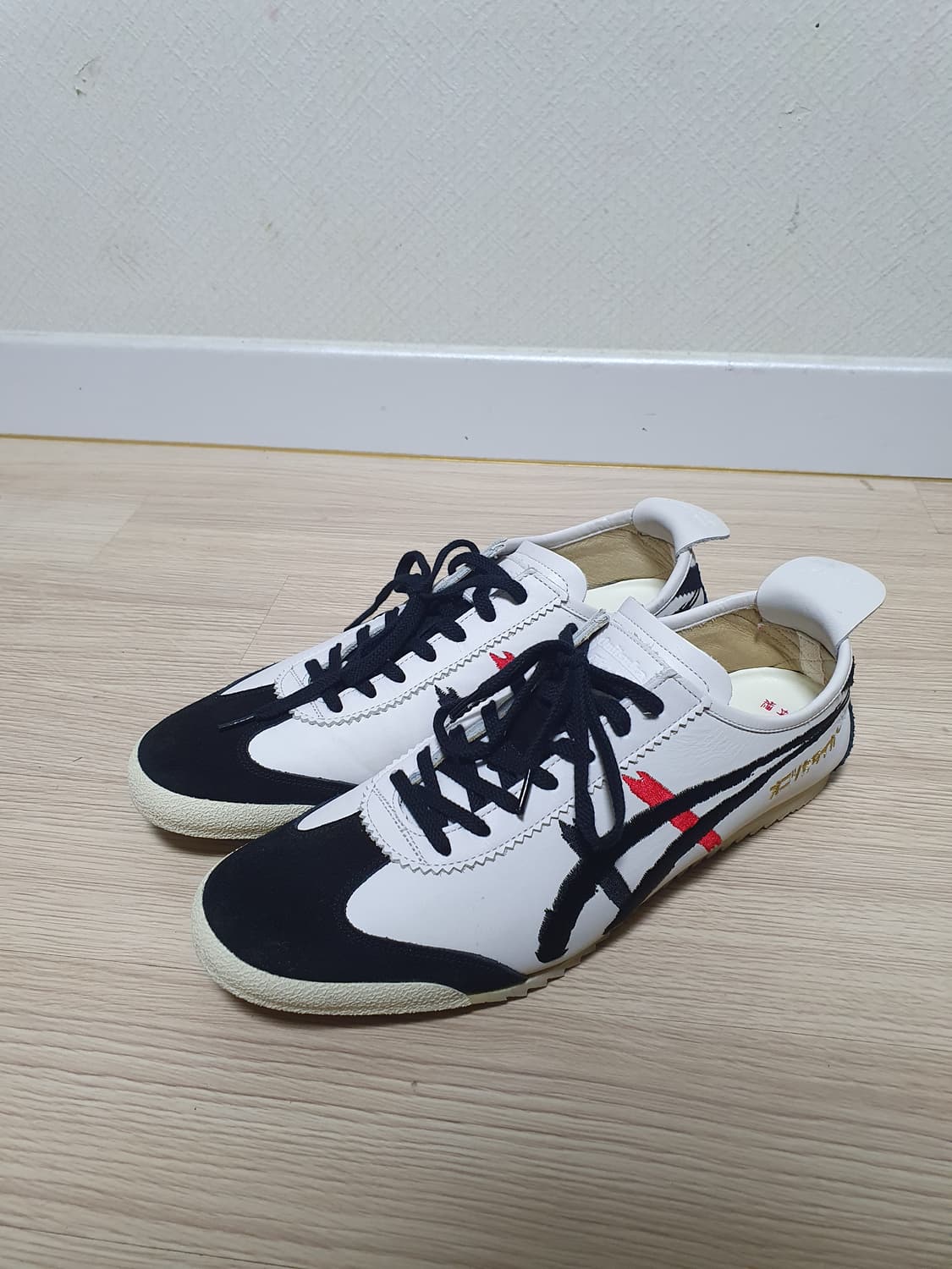 오니츠카타이거 멕시코66 디럭스 가부키 270 상품이미지4