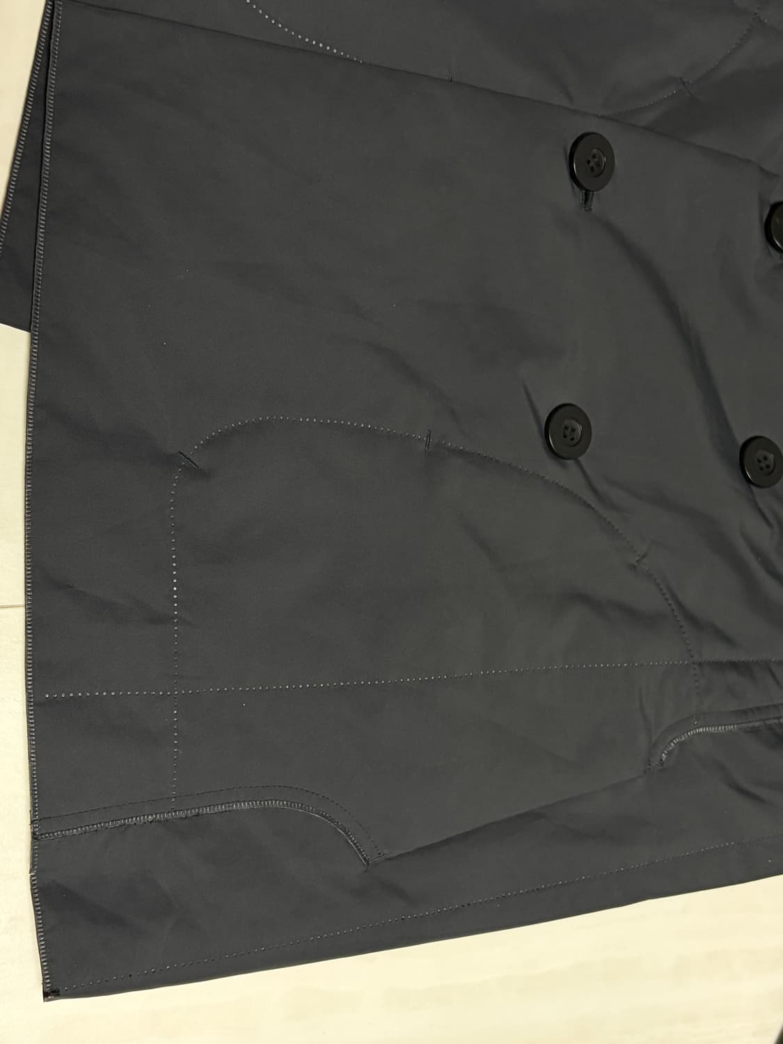 Pleats Please seam-sealing double coat 상품이미지6