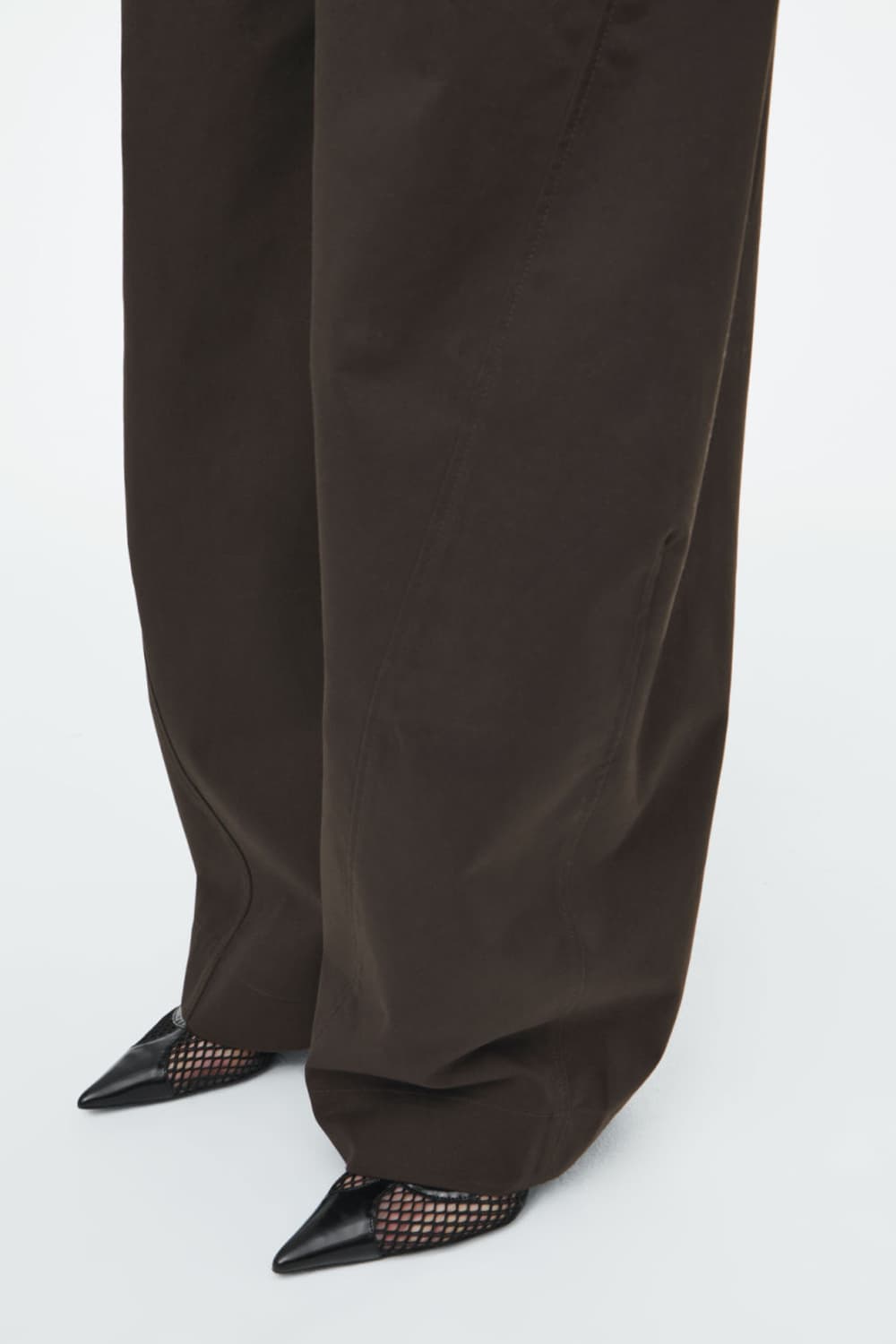 COS 컨스트럭티드 코튼 배럴 레그 트라우저 상품이미지3