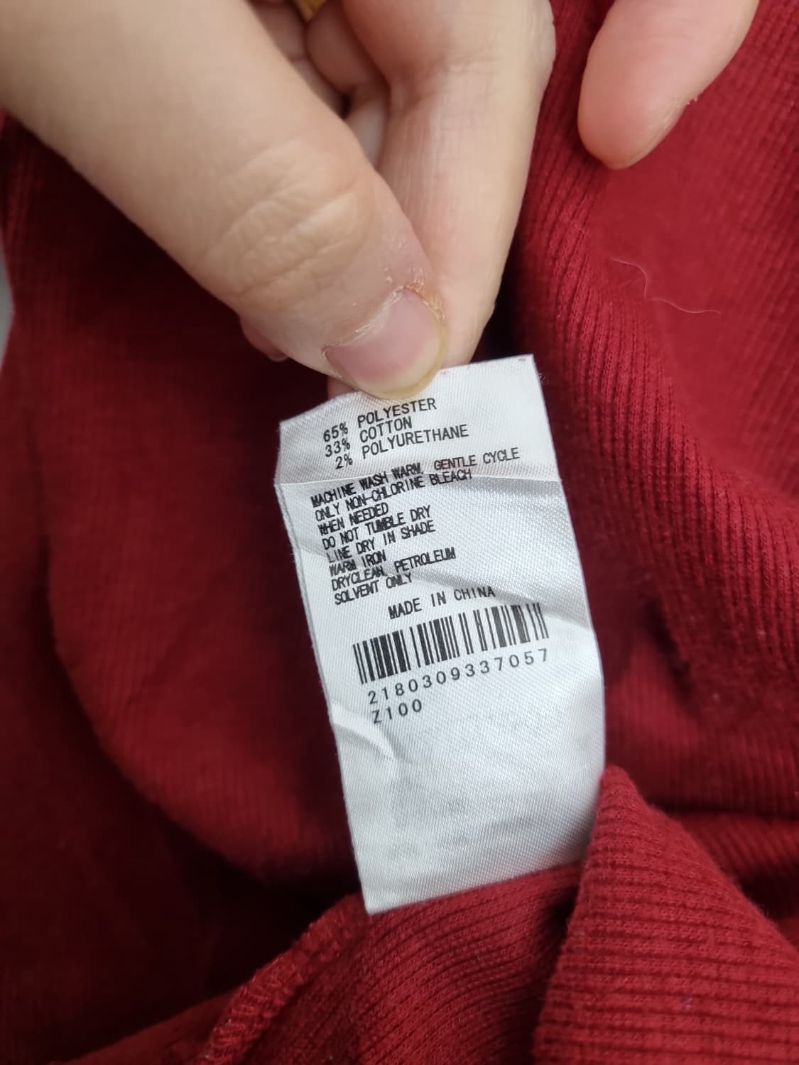 어스뮤직앤에코로지 레드 니트 상품이미지6