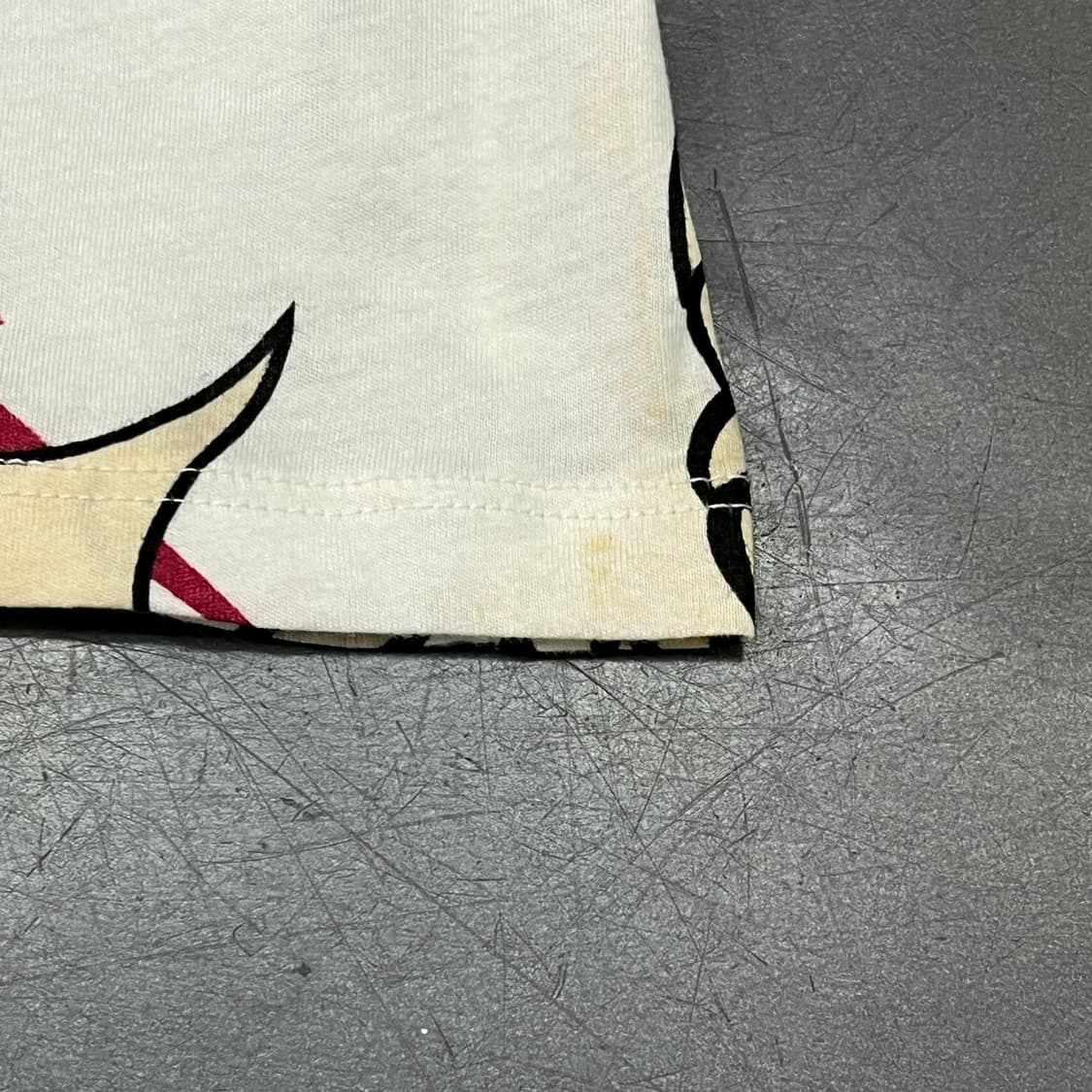  에드 하디 큐빅 프린팅 반팔티 y15989 상품이미지5