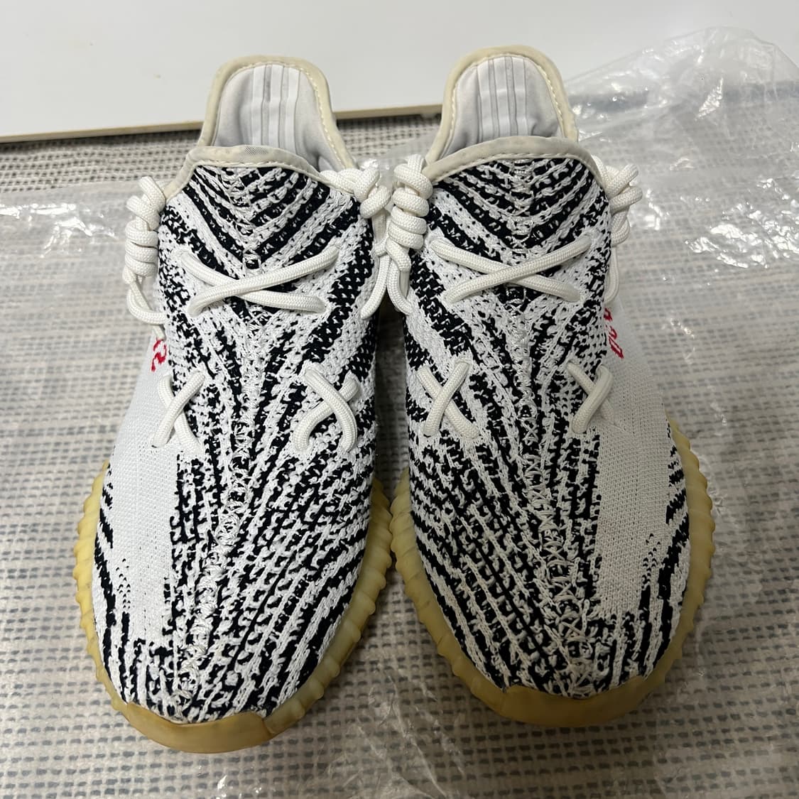 아디다스 이지부스트 v2 350 지브라 270 상품이미지2