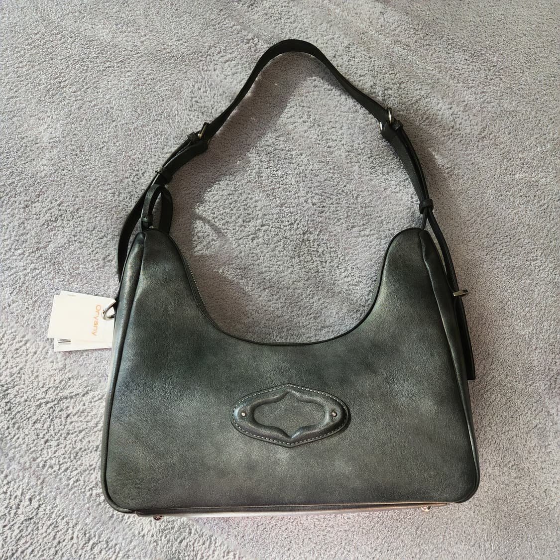 오야니 글램 숄더백 차콜 미사용 새제품 상품이미지1