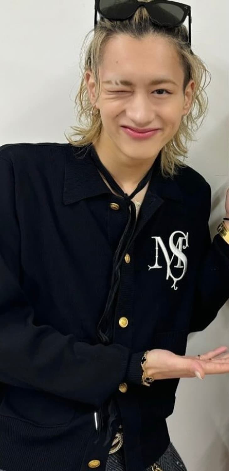 masu crest cardigan 상품이미지1