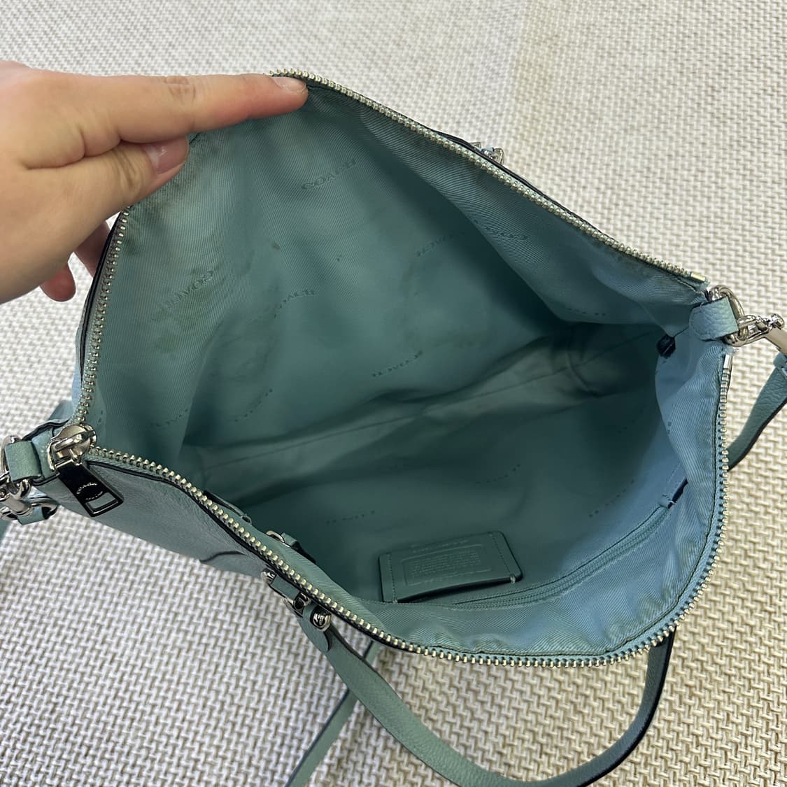 실측확인 코치 가죽 핸드백 0423D 상품이미지3