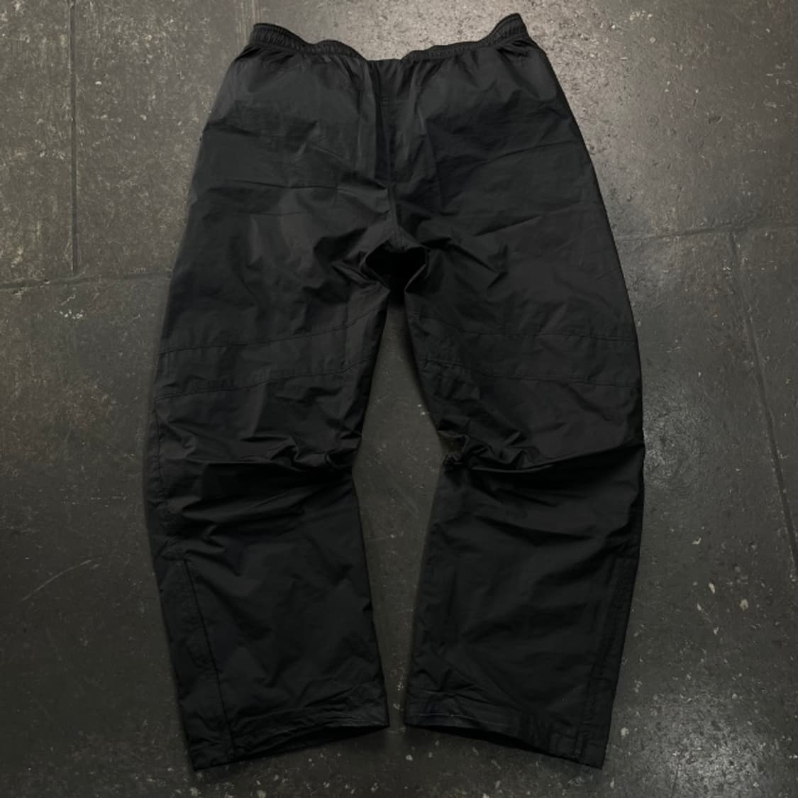 105 나이키 스톰핏 토탈90 나일론 팬츠 상품이미지5