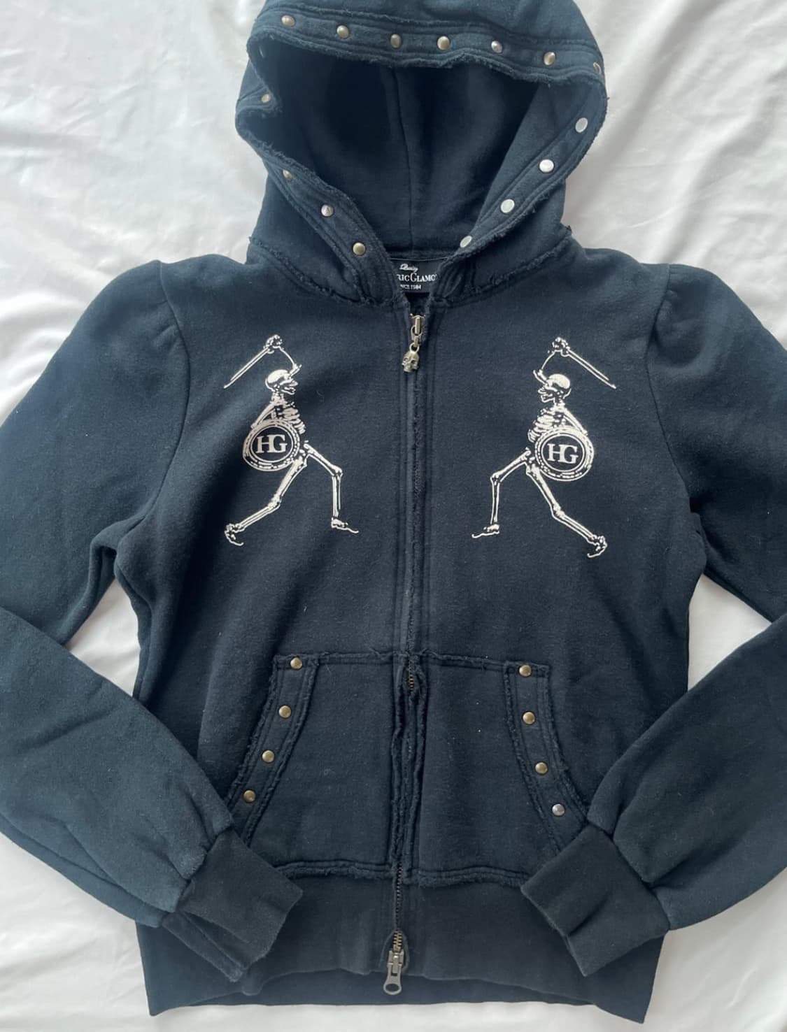 (희귀매물) 히스테릭 글래머 스컬 그래픽 참 스터드 후드집업 상품이미지2