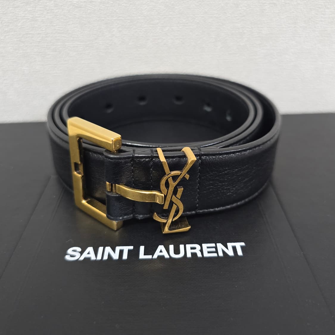 입생로랑 로고 벨트 90사이즈 판매 상품이미지3