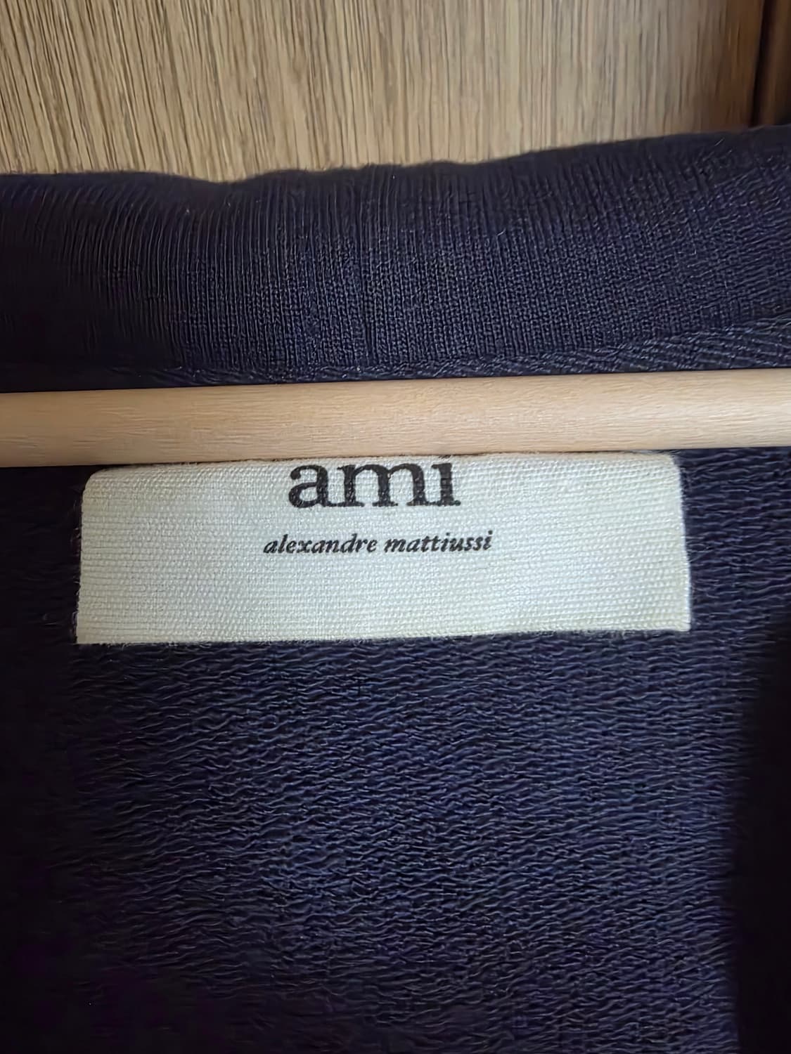 [M] 아미(AMI) 후드 짚업 네이비 상품이미지5